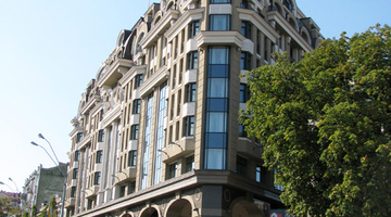 otel2_01b